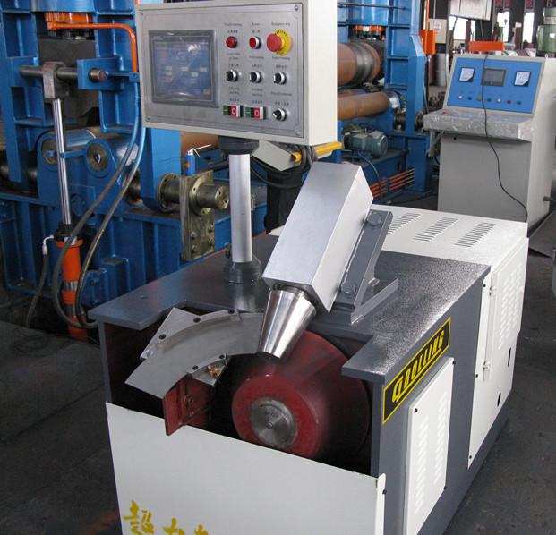 Laminoir hydraulique automatique de tuyau de plaque d'acier